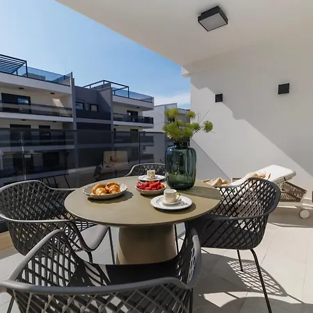 Апартаменти Amores Luxury By Belmont Realty Задар