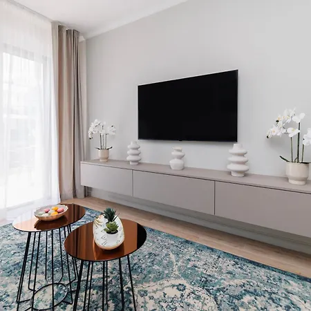 Amores Luxury By Belmont Realty * Задар